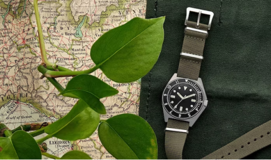Beginners Guide The Best Watch Straps To Wear For Every Activity(图3) Beginners Guide The Best Watch Straps To Wear For Every Activity(图3)
