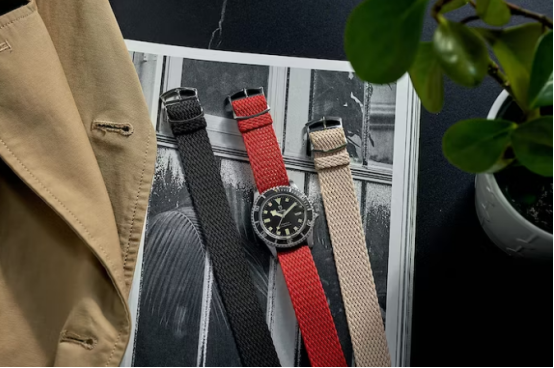 Beginners Guide The Best Watch Straps To Wear For Every Activity(图7) Beginners Guide The Best Watch Straps To Wear For Every Activity(图7)
