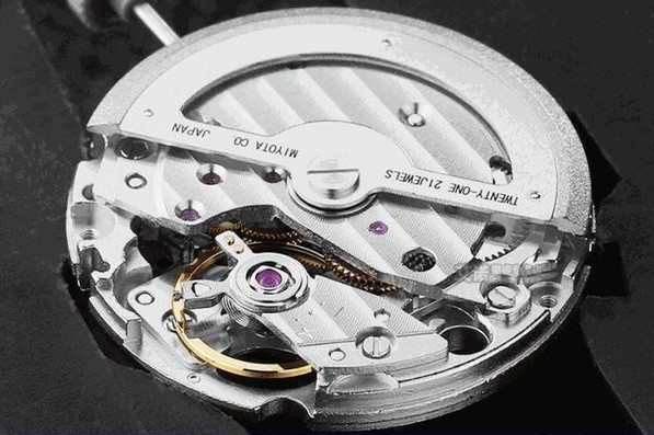 maintain mechanical watch How to maintain a mechanical watch? The secret that industry insiders won’t tell you!(图1)