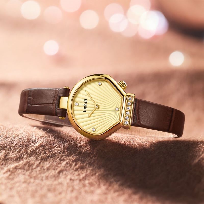 Timeless Accessories: Stainless Steel Qu