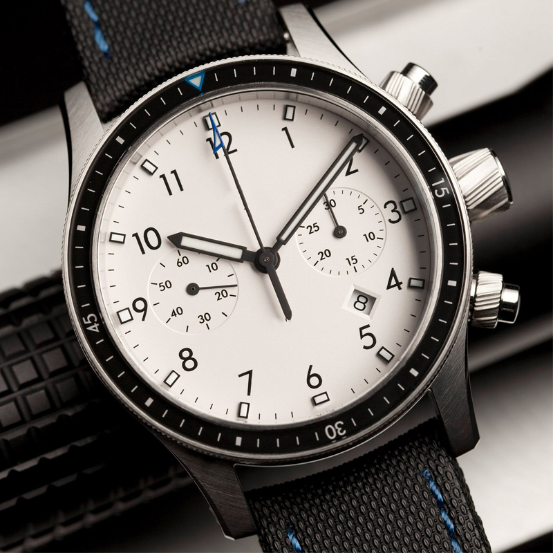 Why is a Minimalist Chronograph Watch th